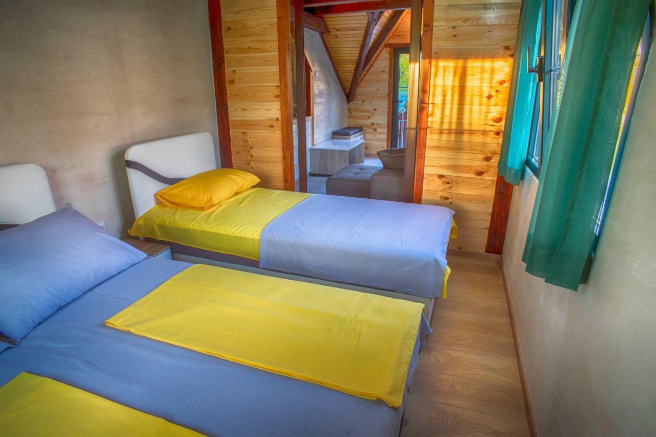 Apartmani Restoran Durmitor Žabljak Esterno foto